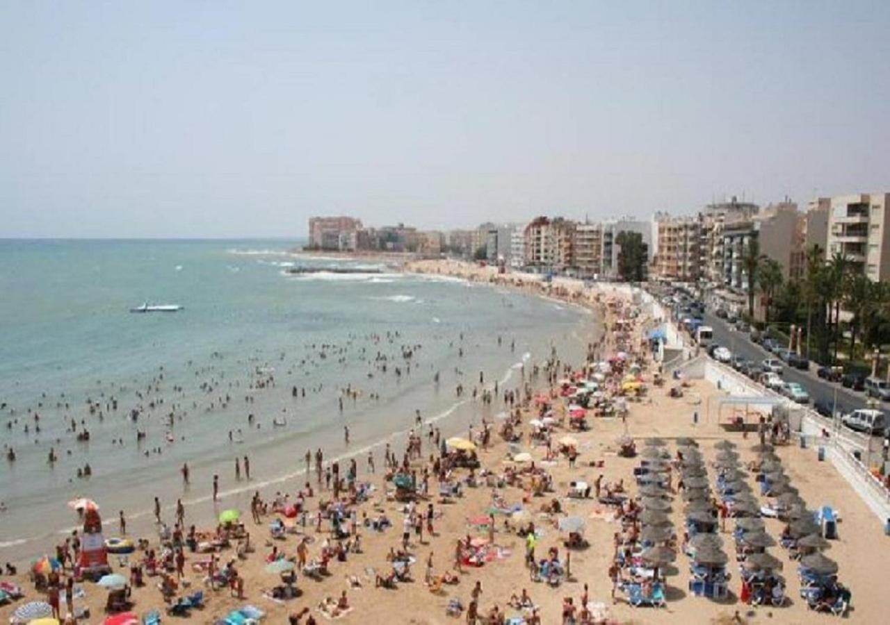 Torrevieja, La Torreta Ground Floor Apartment With Large Private Patio Garden Buitenkant foto