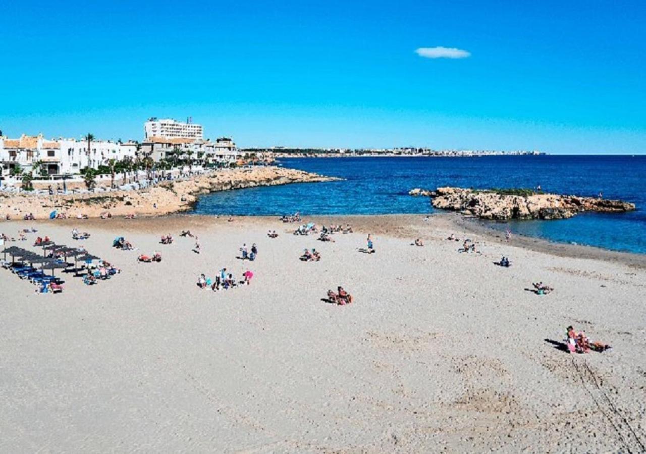 Torrevieja, La Torreta Ground Floor Apartment With Large Private Patio Garden Buitenkant foto