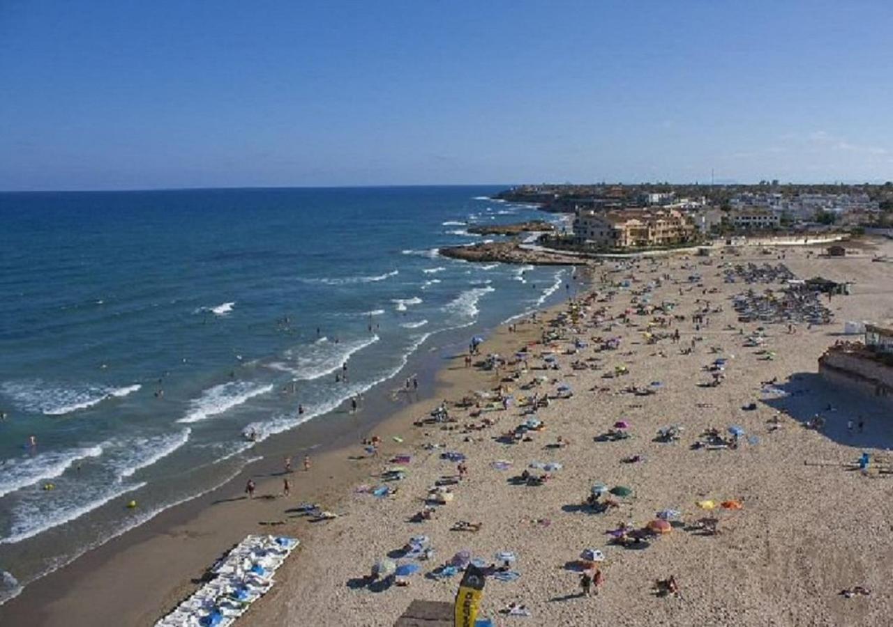 Torrevieja, La Torreta Ground Floor Apartment With Large Private Patio Garden Buitenkant foto